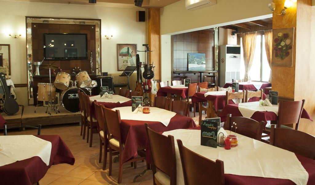 Stavrodromi Hotel Igoumenítsa Extérieur photo